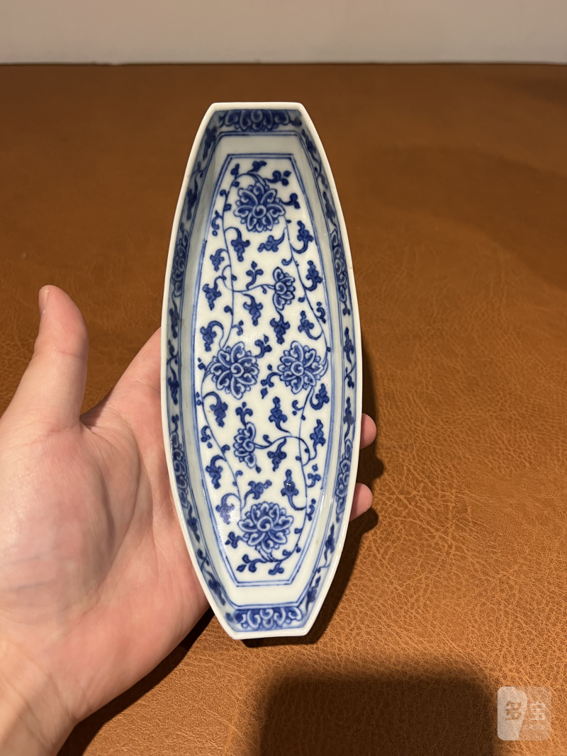 清乾隆 青花缠枝莲纹茶船 - 图3
